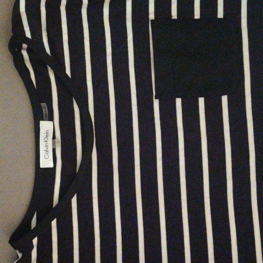 Shirt - Picture 2 of 2